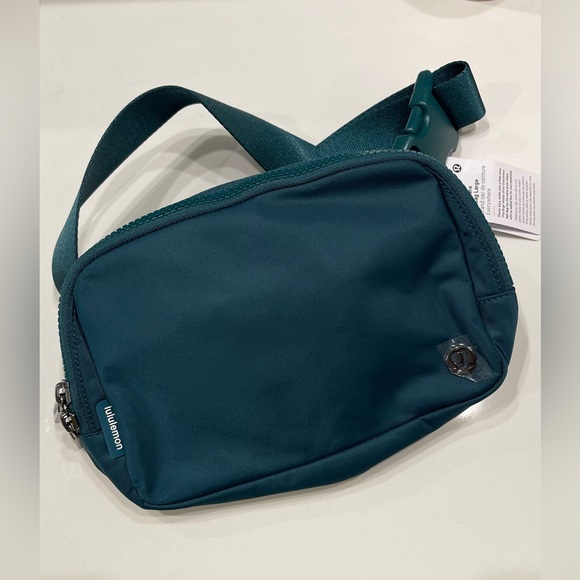 canvas leather backpack reddit & 33cm x 15.5cm x AmazonBasics DSLR Camera and Color:90L Bag ad Cover OG statement exotic backpack